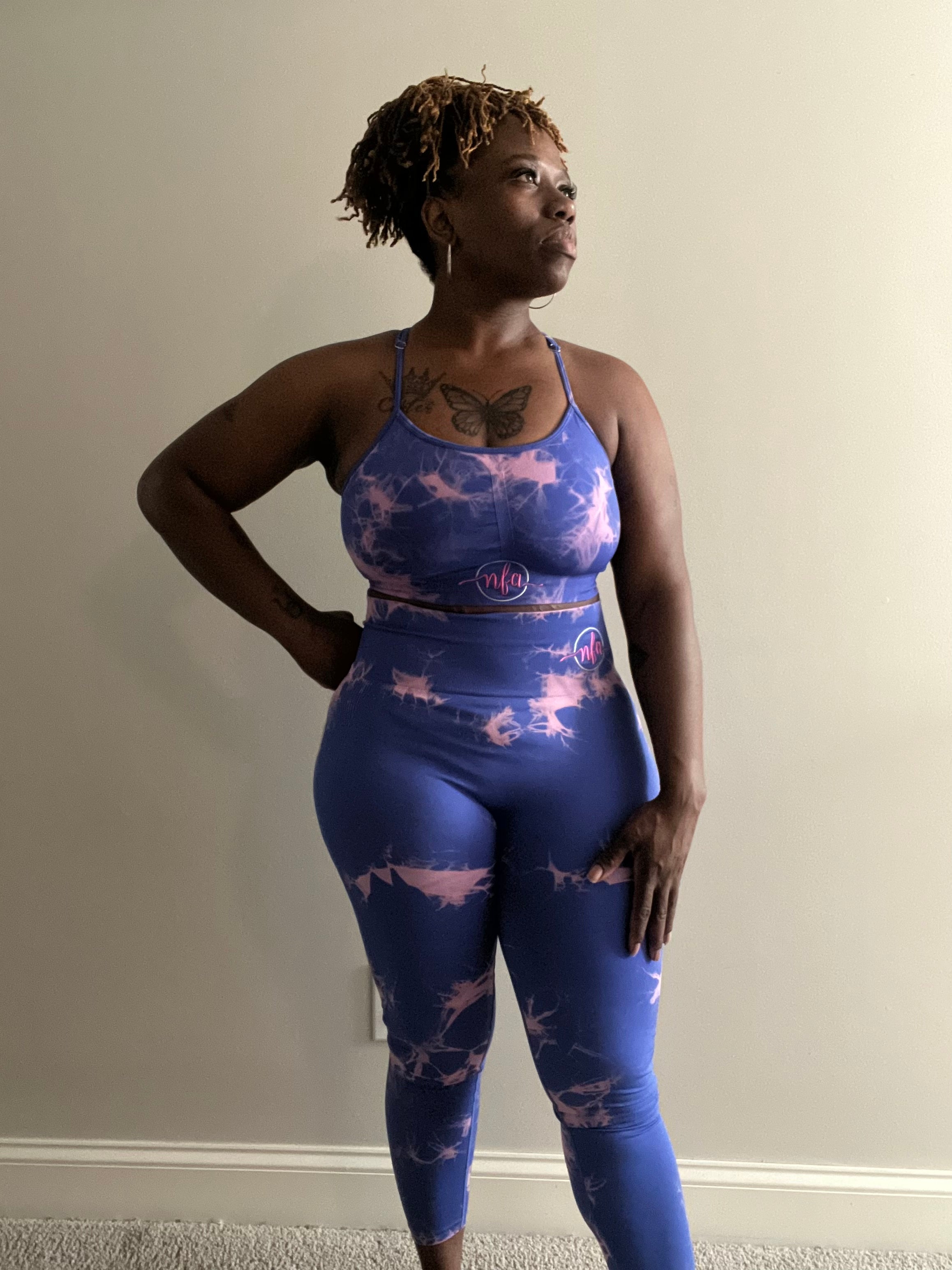 Sports bra selling & leggings set